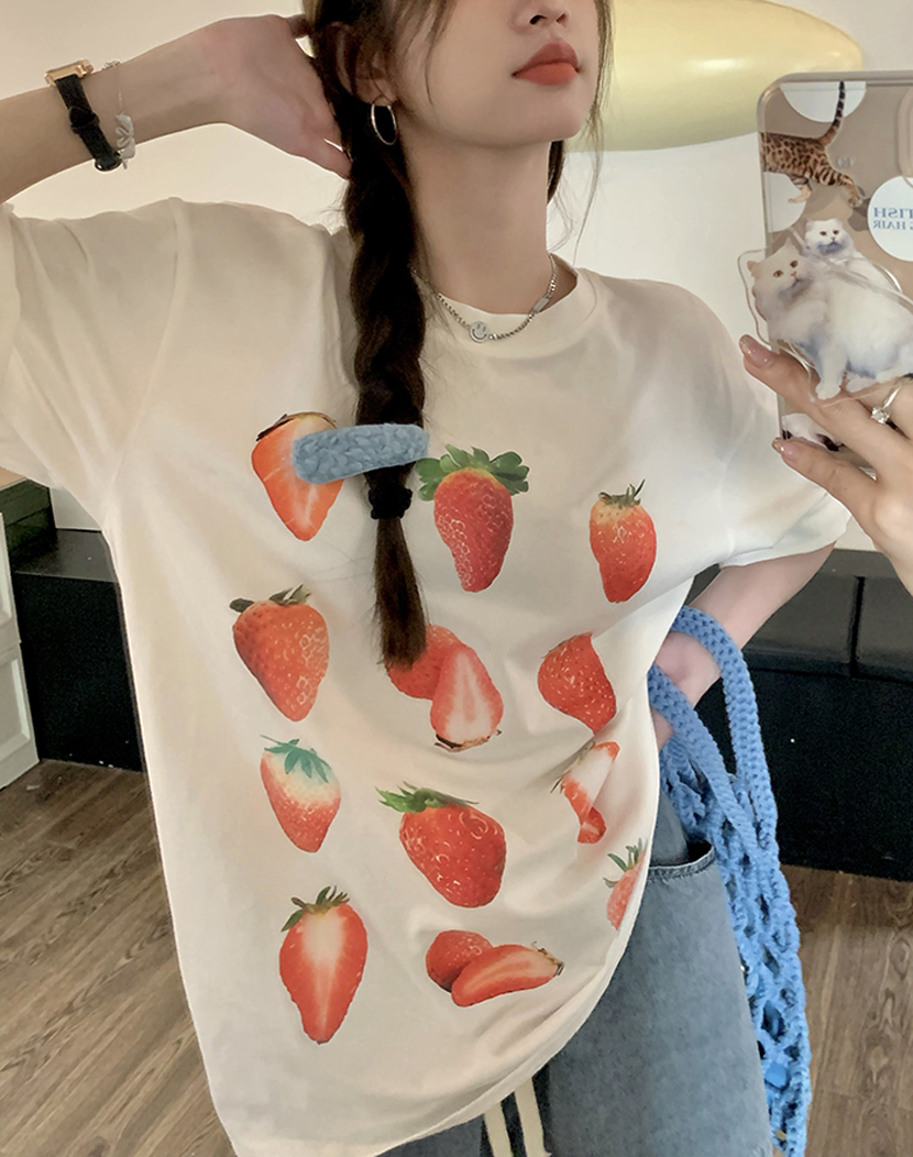 KOIN COLLECTION Pehav Strawberry Loose Fit T Shirt Free Size 9